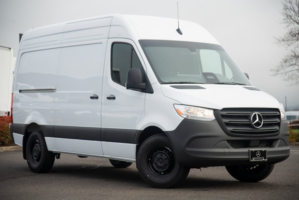 New 2025 Mercedes-Benz Sprinter 2500 Standard Roof 4-Cyl Diesel HO Van Cargo Van