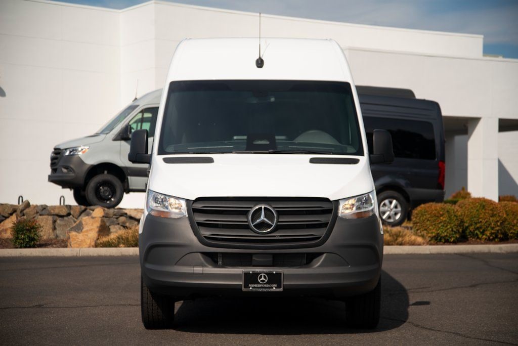 New 2026 Mercedes-Benz Sprinter 2500 Standard Roof 4-Cyl Diesel Van Cargo Van