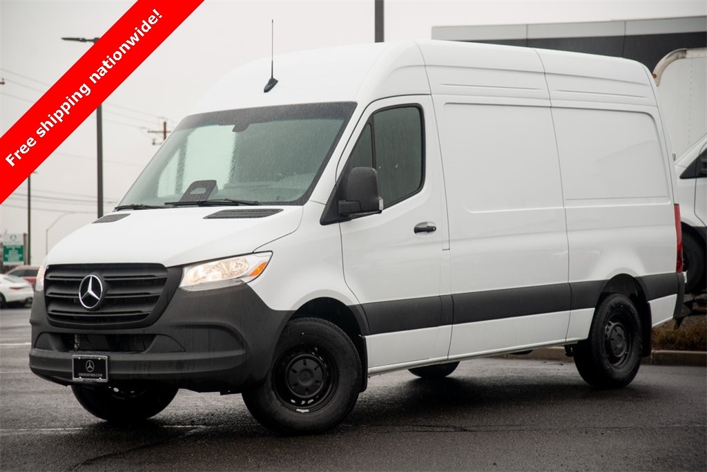 New 2025 Mercedes-Benz Sprinter 2500 Standard Roof 4-Cyl Diesel HO Van Cargo Van