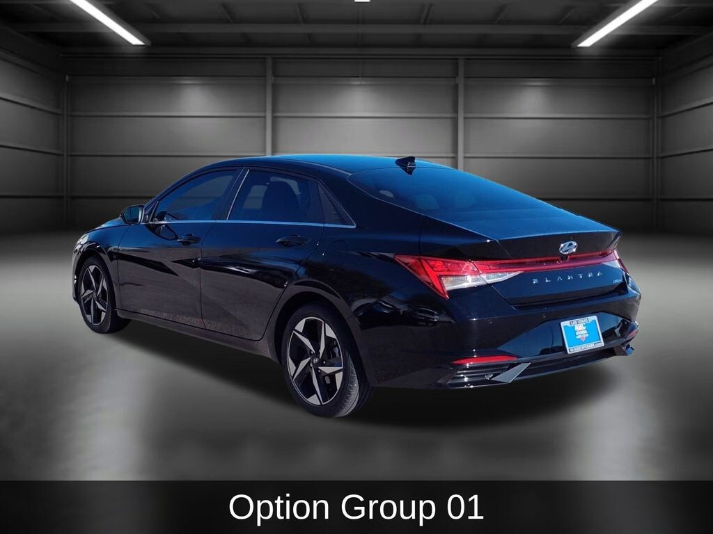 Used 2023 Hyundai Elantra Limited Sedan