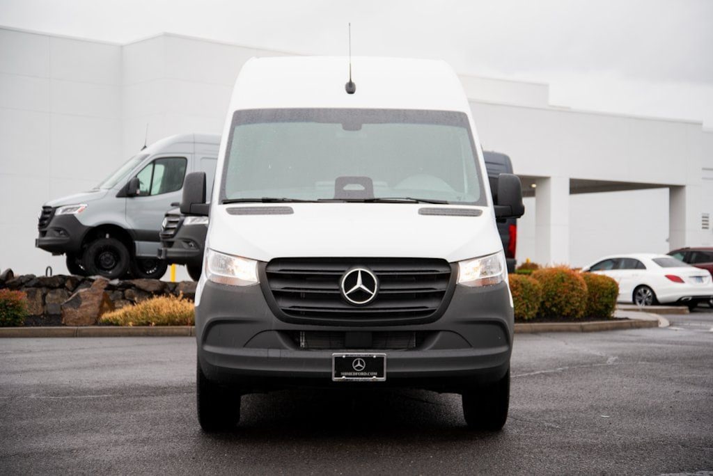 New 2026 Mercedes-Benz Sprinter 2500 Standard Roof 4-Cyl Diesel HO Van Cargo Van