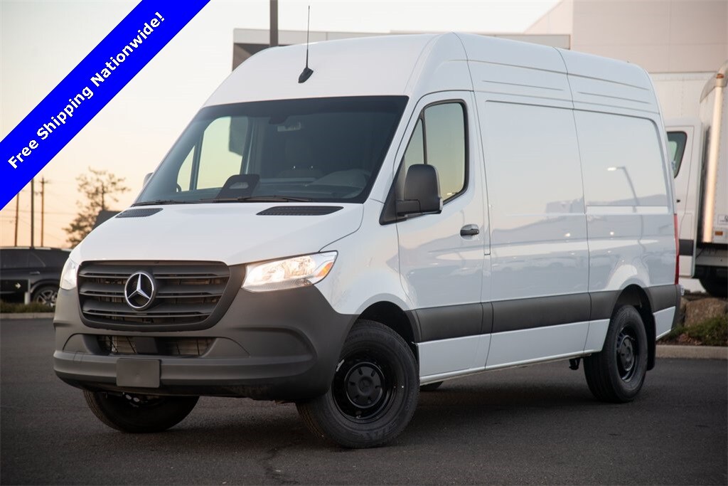New 2025 Mercedes-Benz Sprinter 2500 Standard Roof 4-Cyl Diesel Van Cargo Van