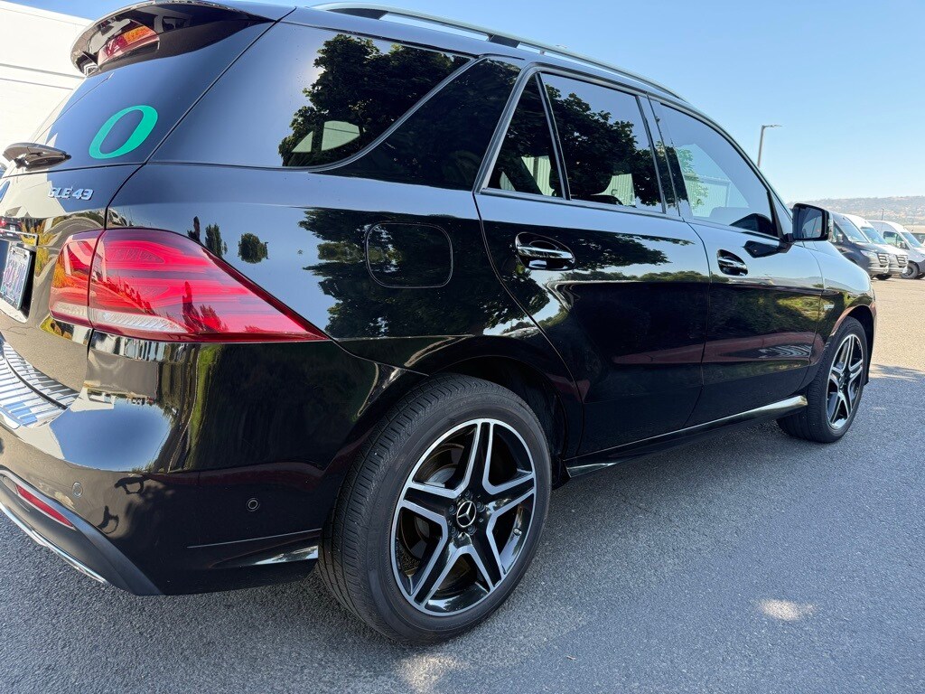2017 Mercedes Benz GLE 43 AMG photo 4