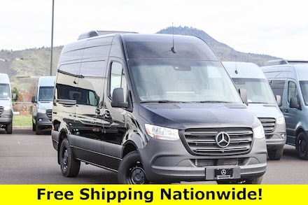 2024 Mercedes-Benz Sprinter 2500 Passenger 144 WB Minivan/Van