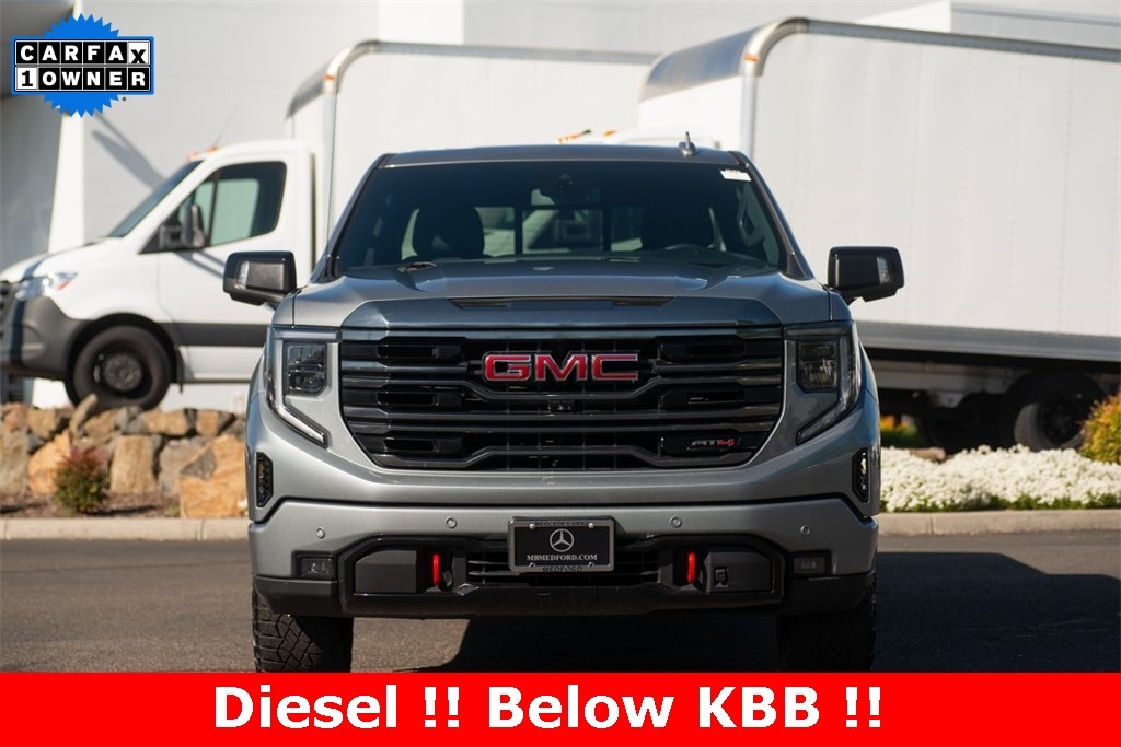 Used 2023 GMC Sierra 1500 AT4 with VIN 1GTUUEE87PZ174087 for sale in Medford, OR
