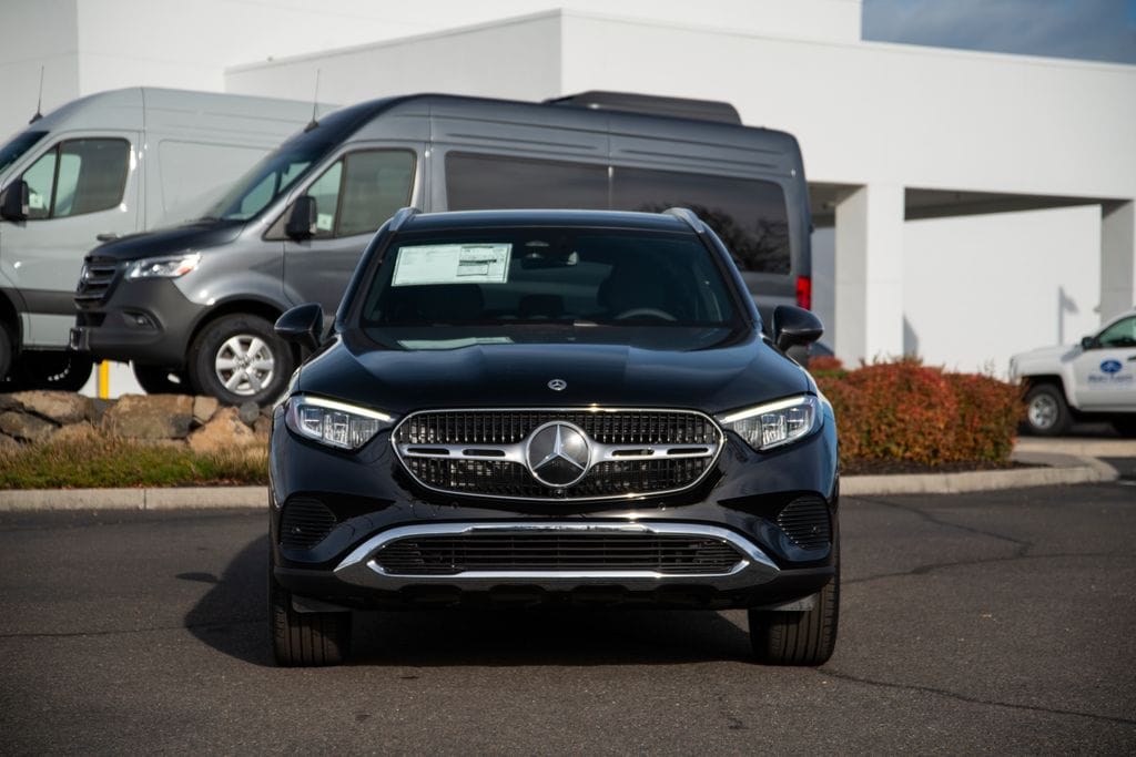 New 2026 Mercedes-Benz GLC 300 4MATIC SUV