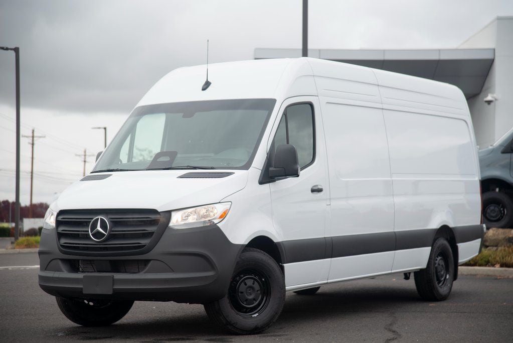 2025 Mercedes-Benz Sprinter 2500 Van Cargo Van 
