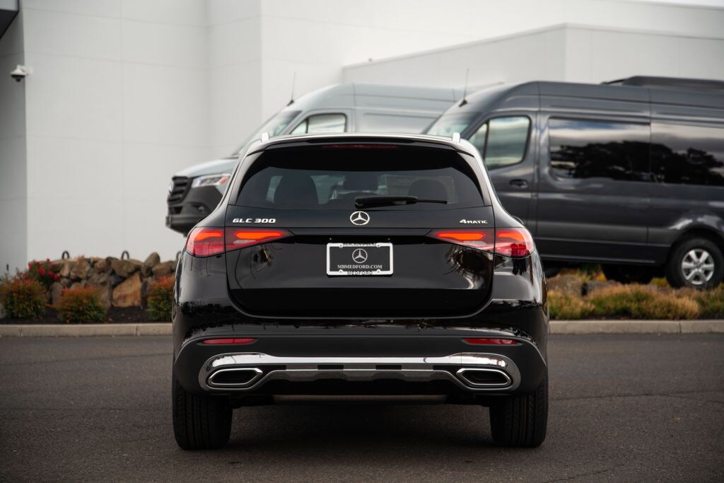 New 2026 Mercedes-Benz GLC 300 4MATIC SUV