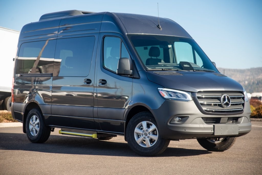 New 2025 Mercedes-Benz Sprinter 2500 Standard Roof 4-Cyl Diesel HO Van Passenger Van