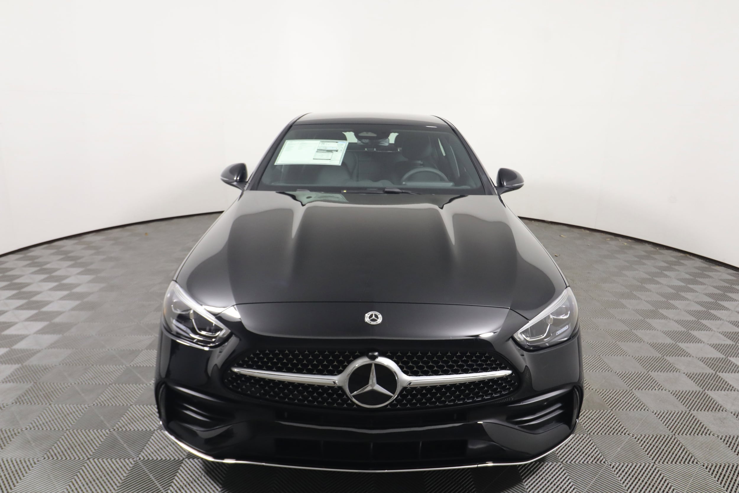 2026 Mercedes-Benz C-Class Sedan C 300 - Photo 8