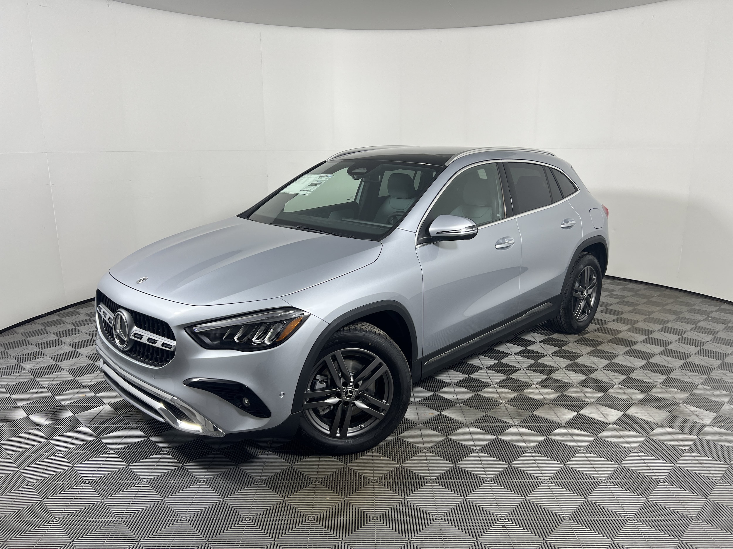 2026 Mercedes-Benz GLA