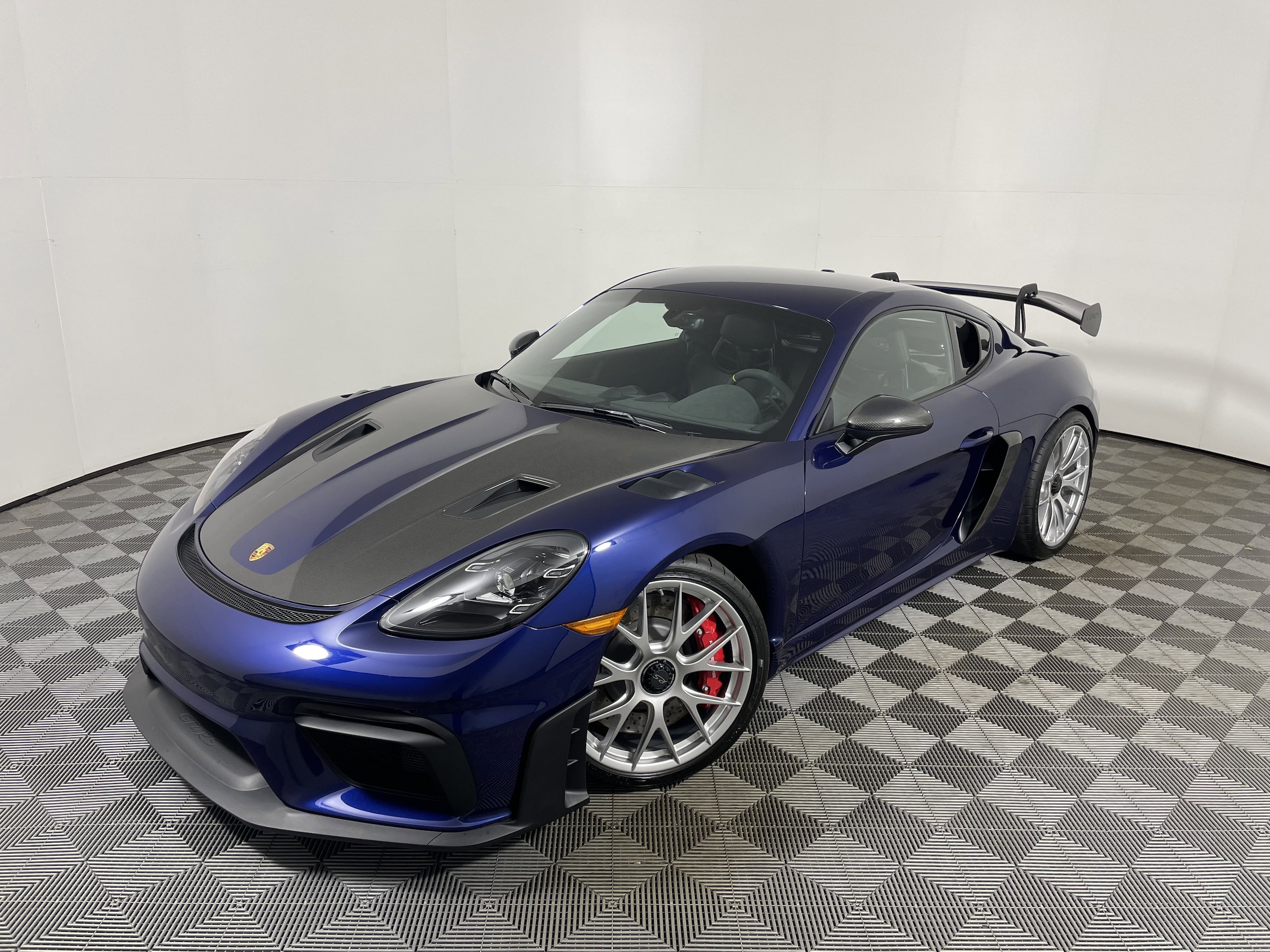 2025 Porsche 718 GT4 RS's photo