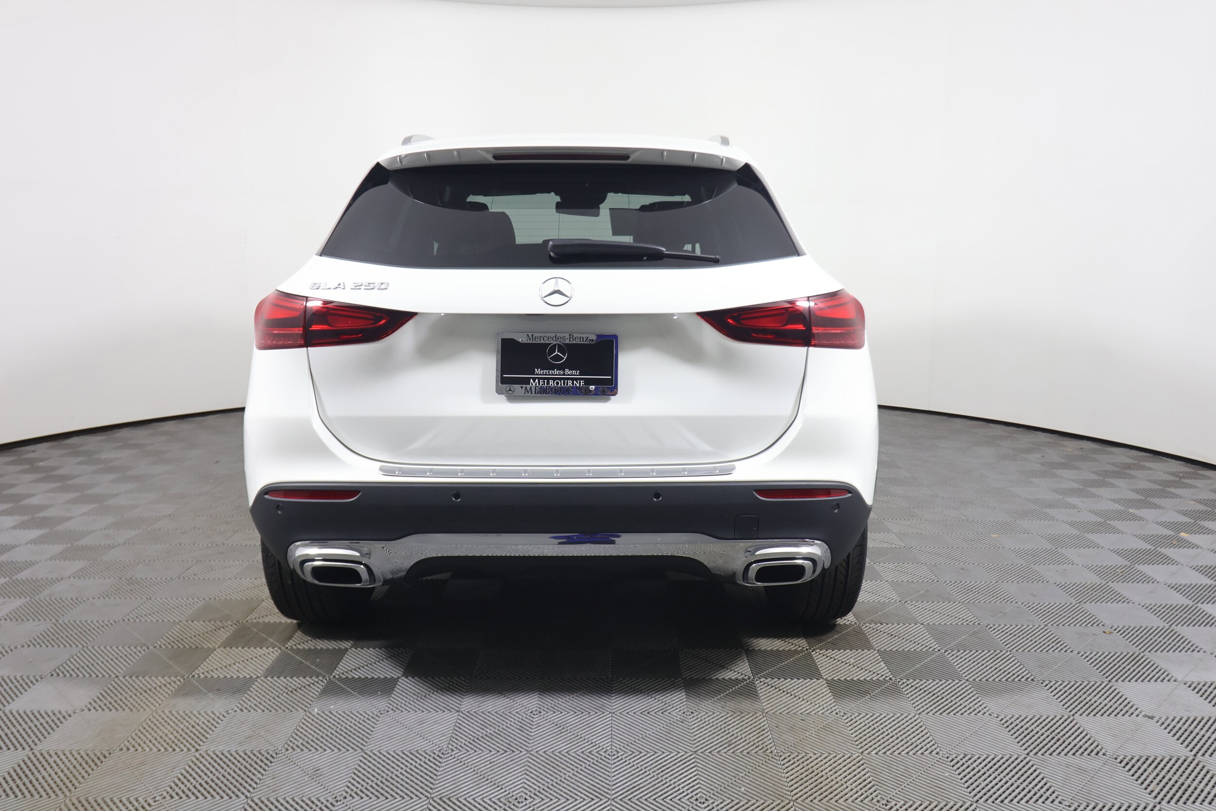 2026 Mercedes Benz GLA 250 photo 4