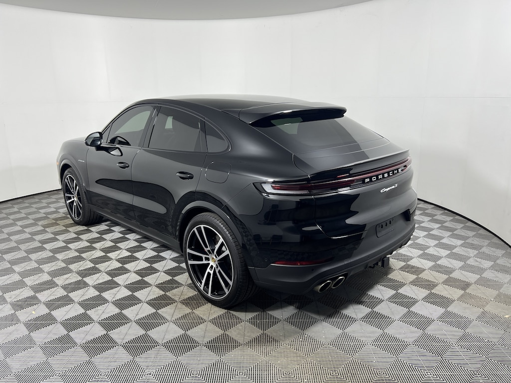 Used 2024 Porsche Cayenne S E-Hybrid SUV