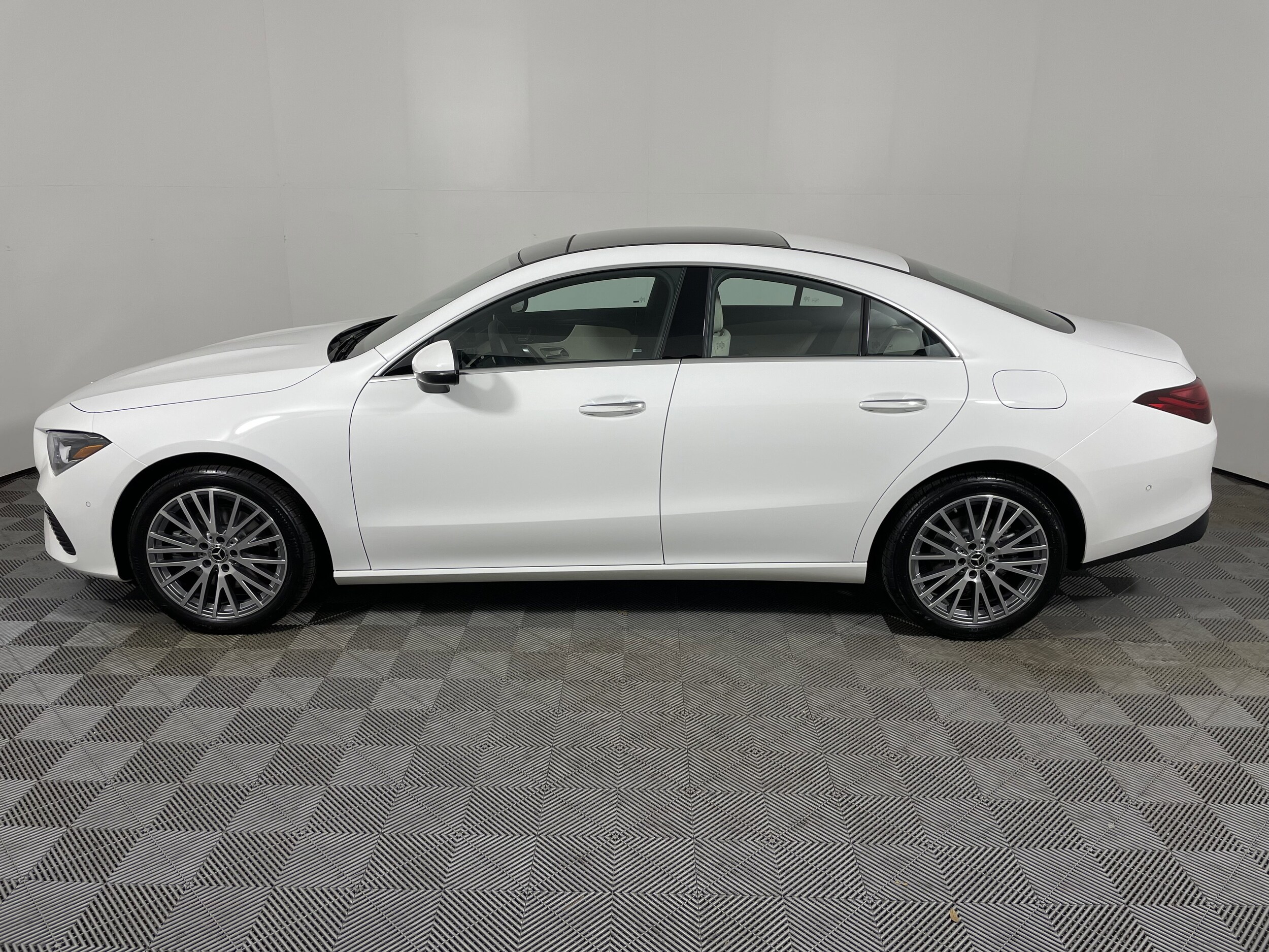 2026 Mercedes Benz CLA 250 photo 2