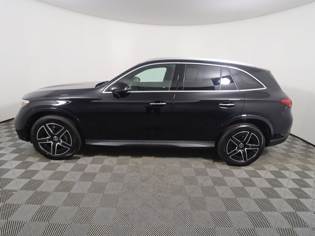 New 2026 Mercedes-Benz GLC 300 SUV