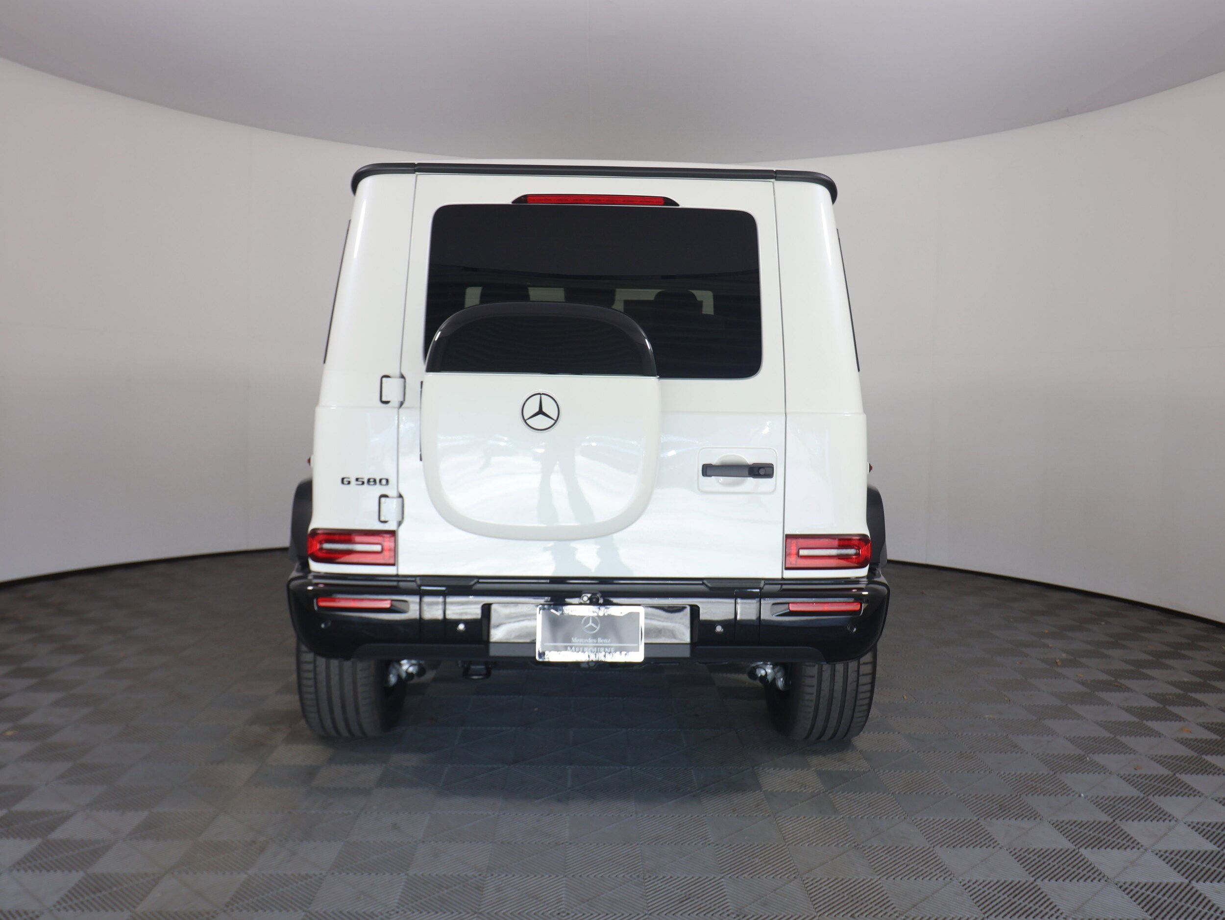 2025 Mercedes Benz G photo 4