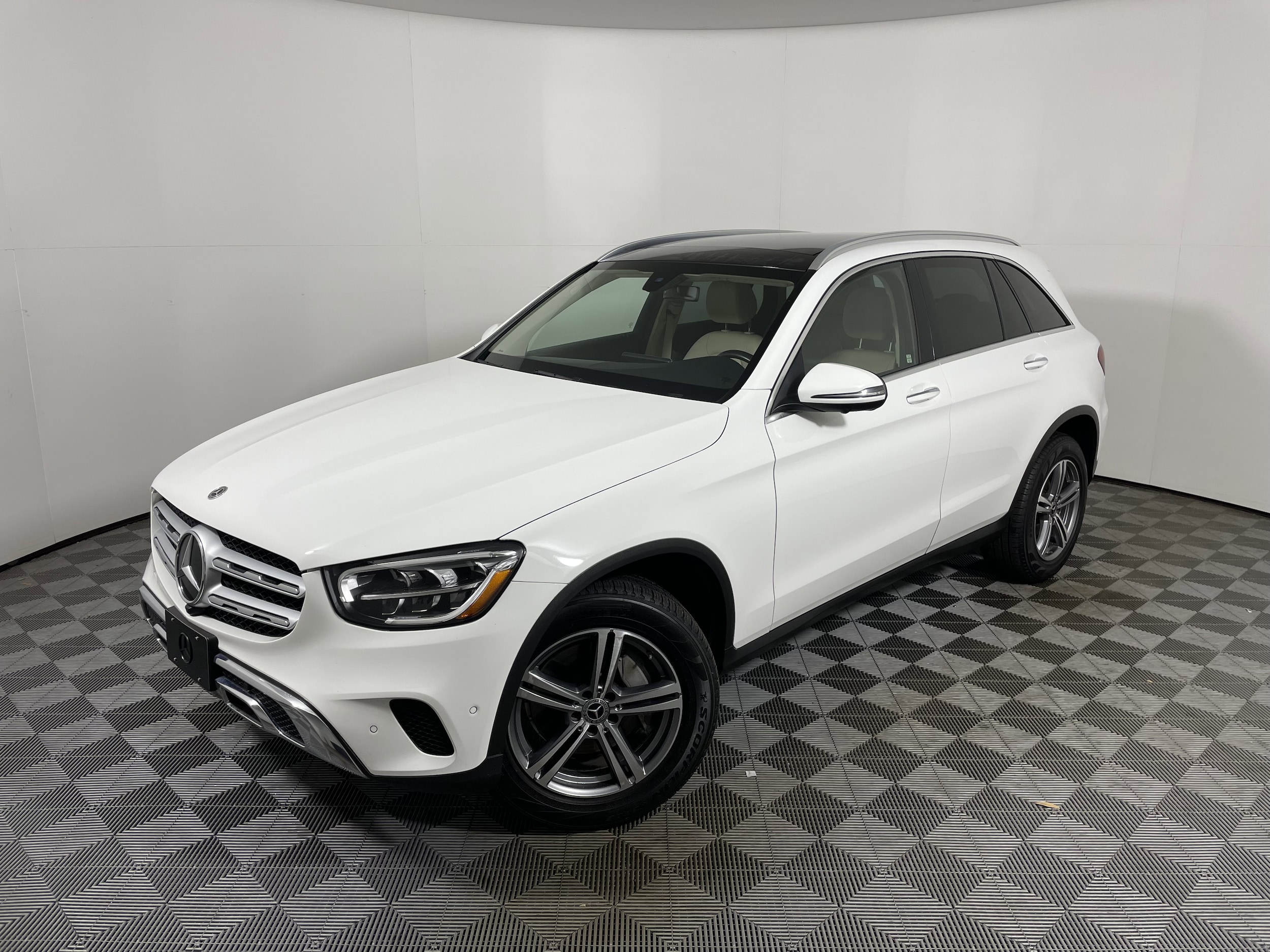 2021 Mercedes-Benz GLC GLC300