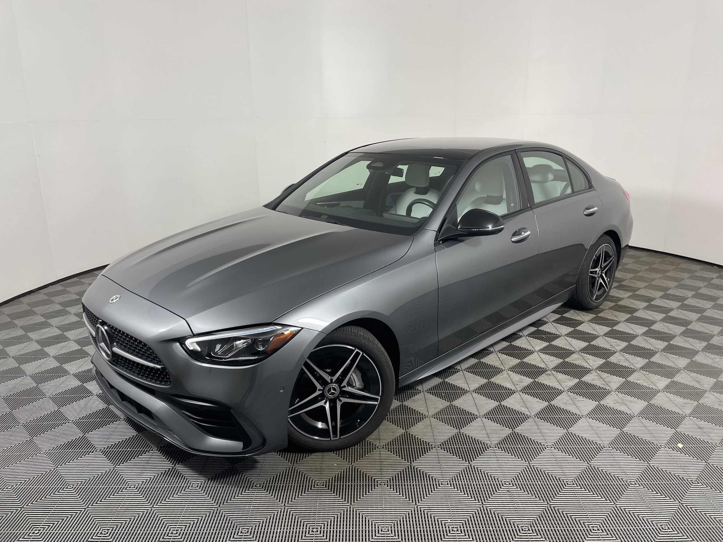 2023 Mercedes-Benz C-Class C 300's photo