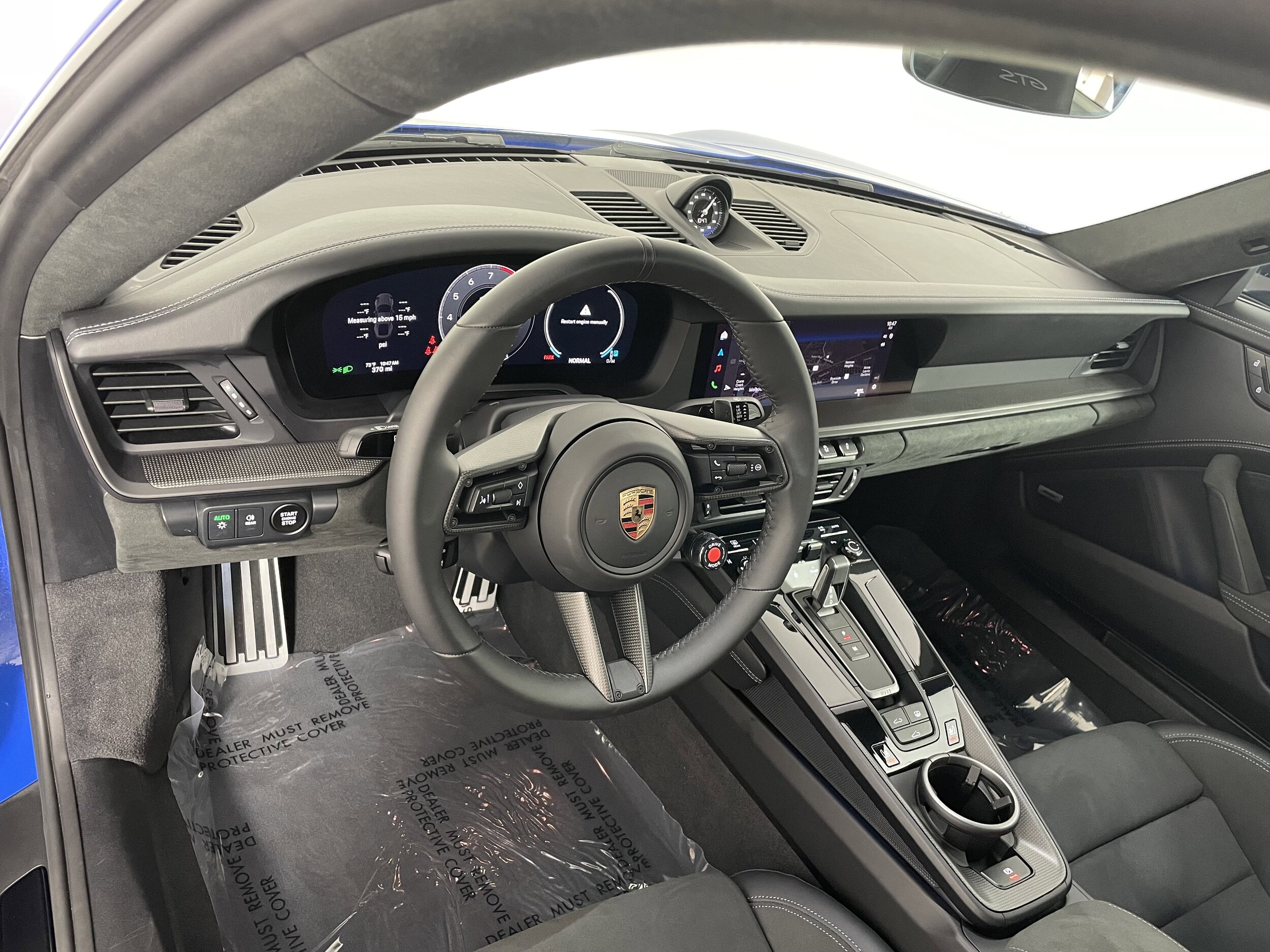 2025 Porsche 911 4 GTS photo 4