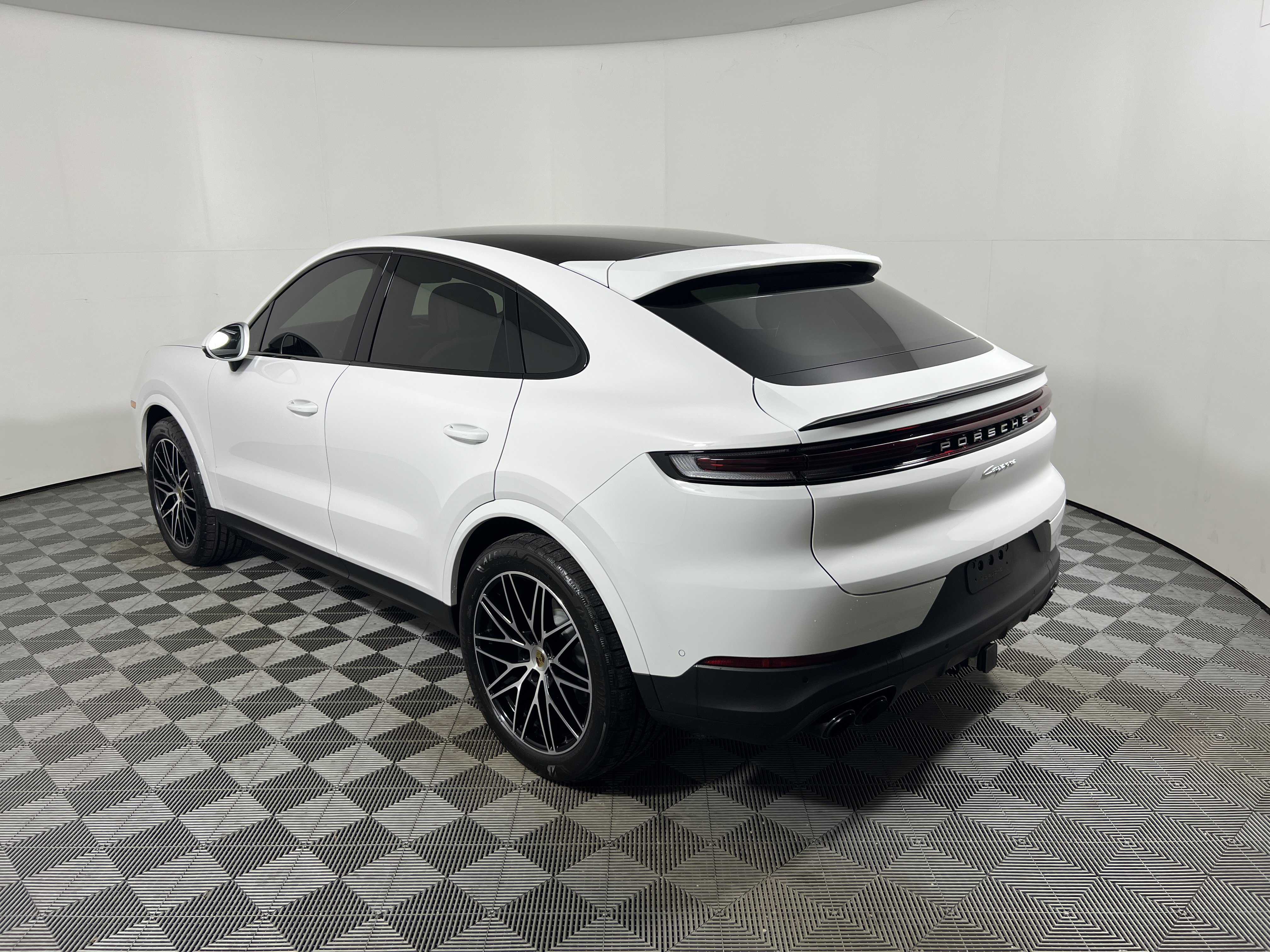 Used 2024 Porsche Cayenne Coupe AWD SUV
