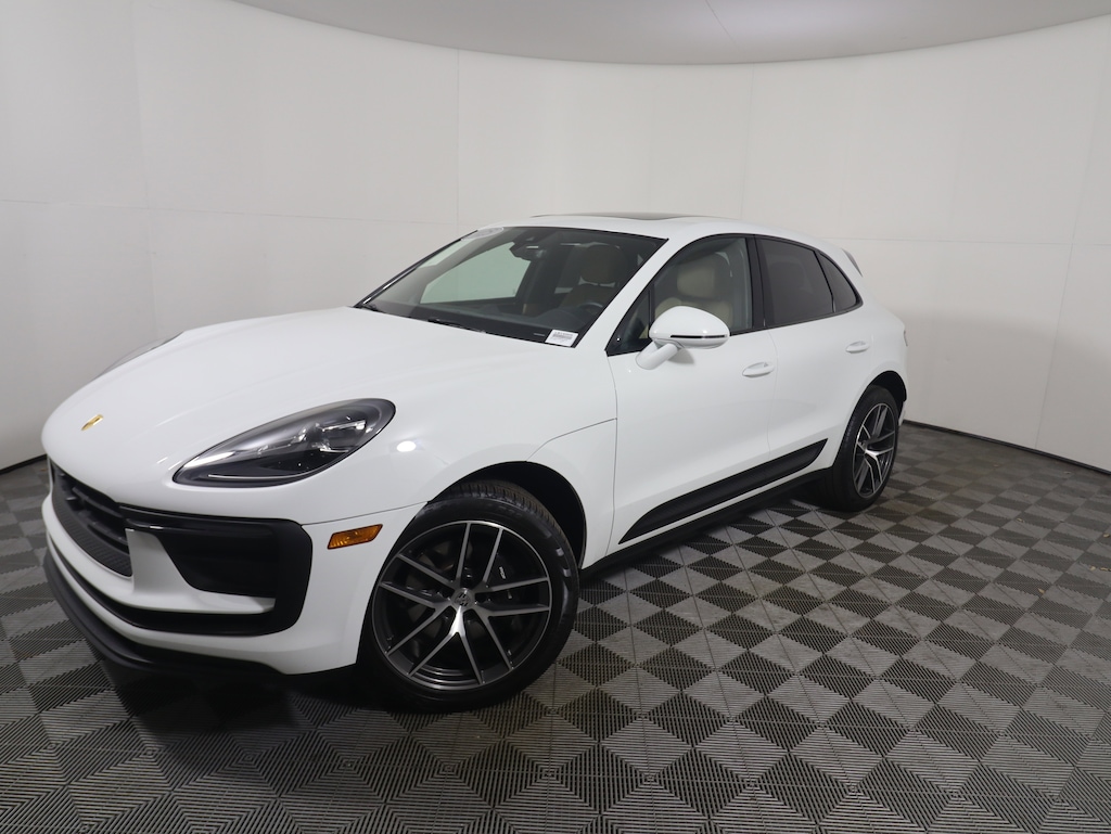 Used 2025 Porsche Macan SUV