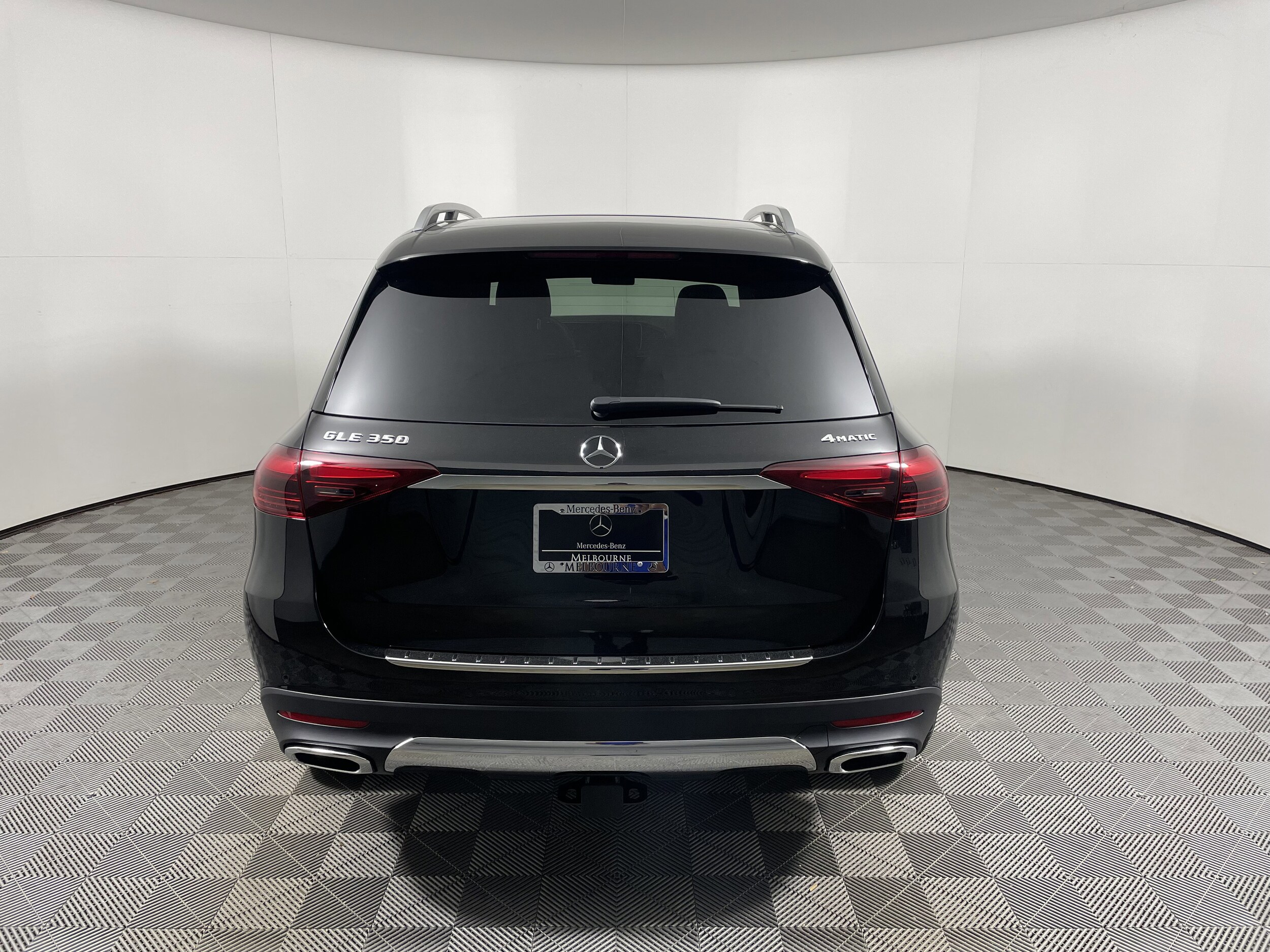 2026 Mercedes Benz GLE 350 4MATIC photo 4