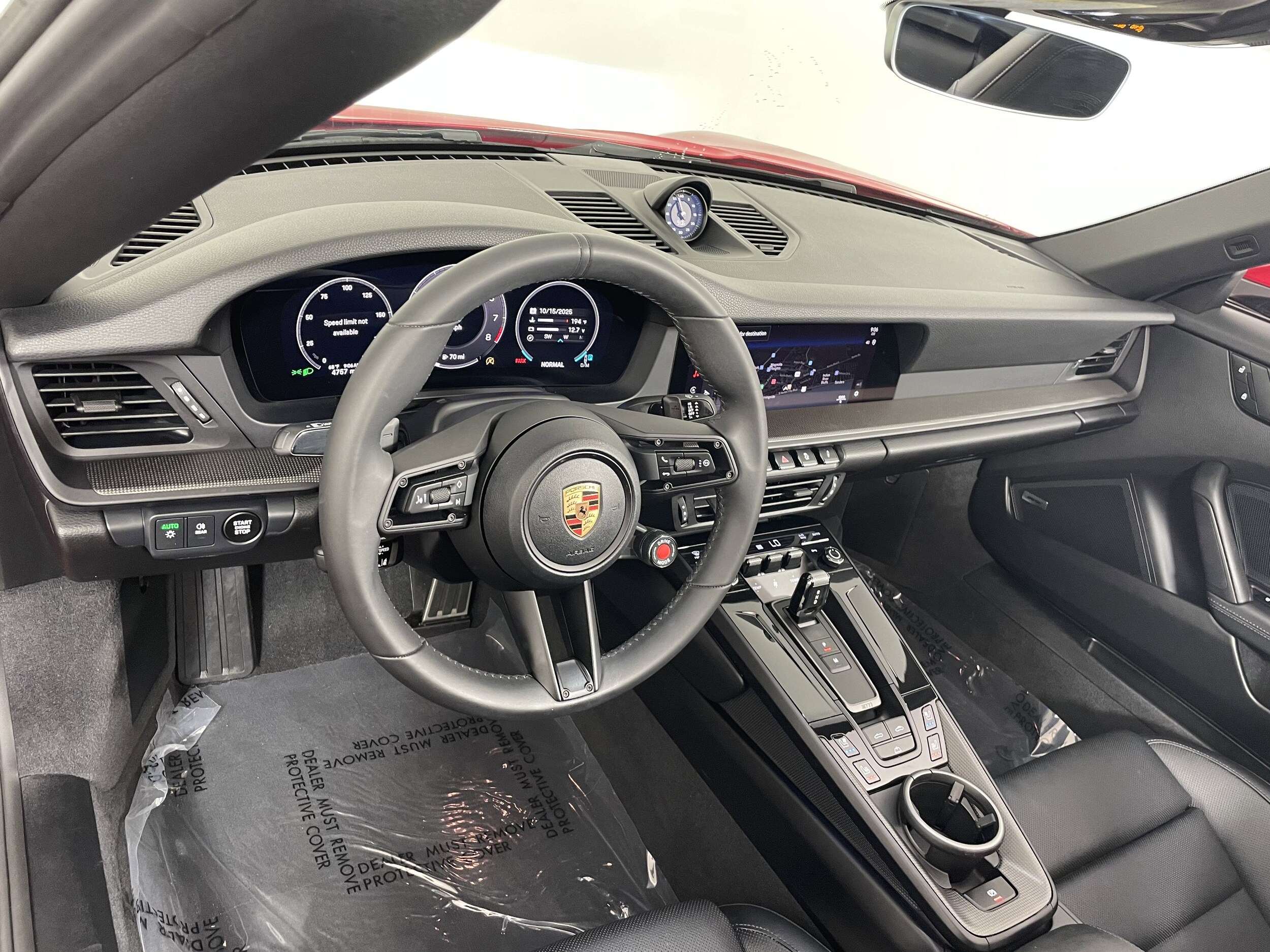 2025 Porsche 911 Cabriolet photo 4