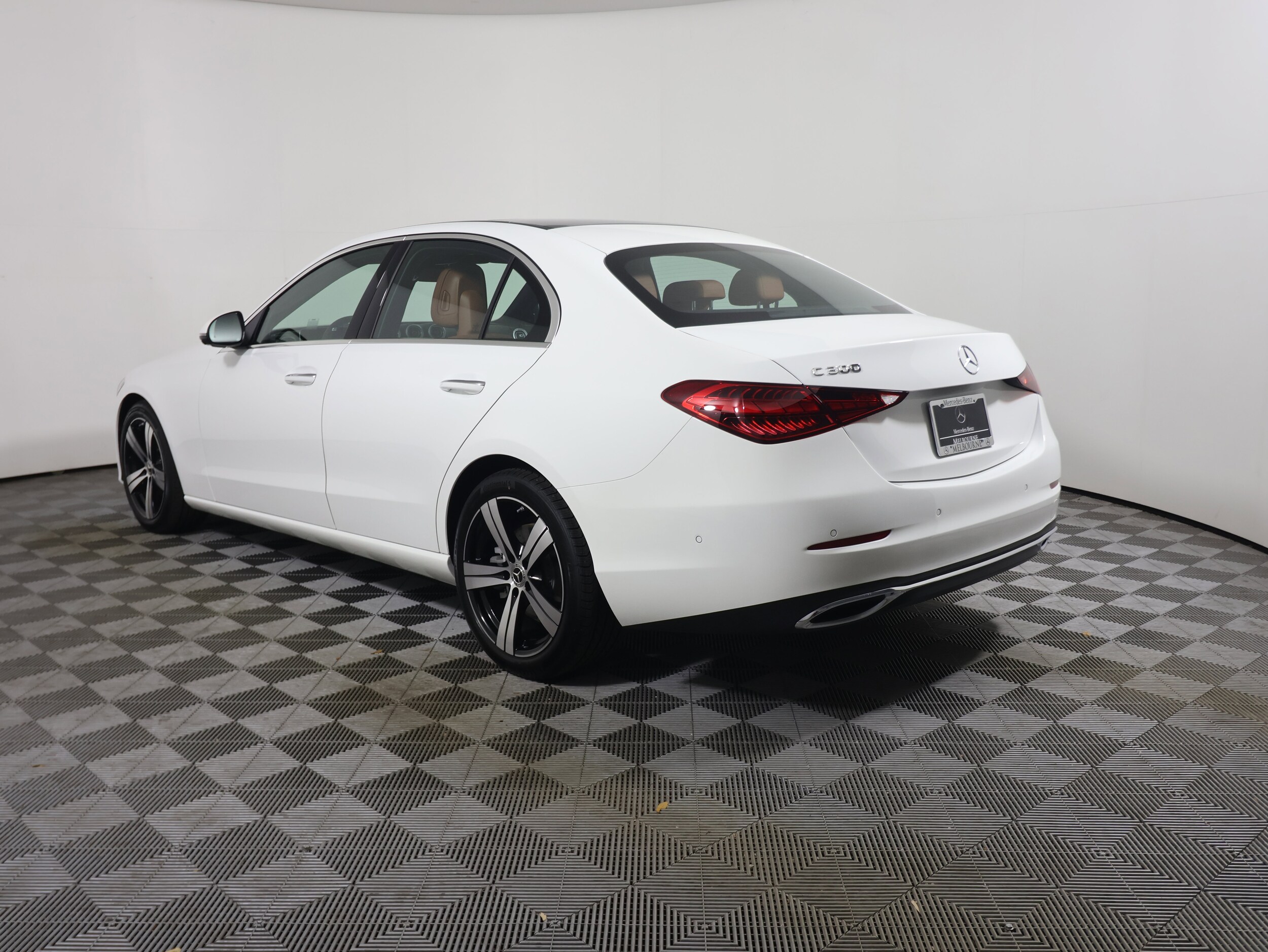 2025 Mercedes Benz C 300 photo 3