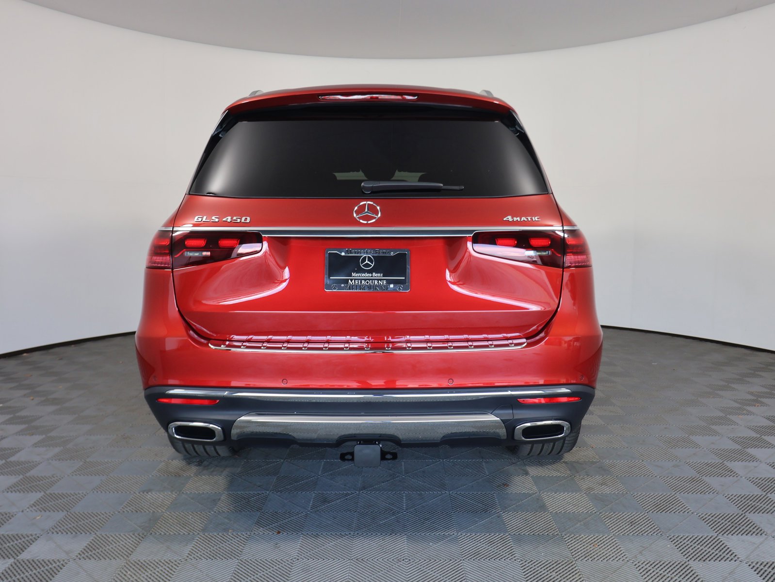2025 Mercedes Benz GLS 450 4MATIC photo 4