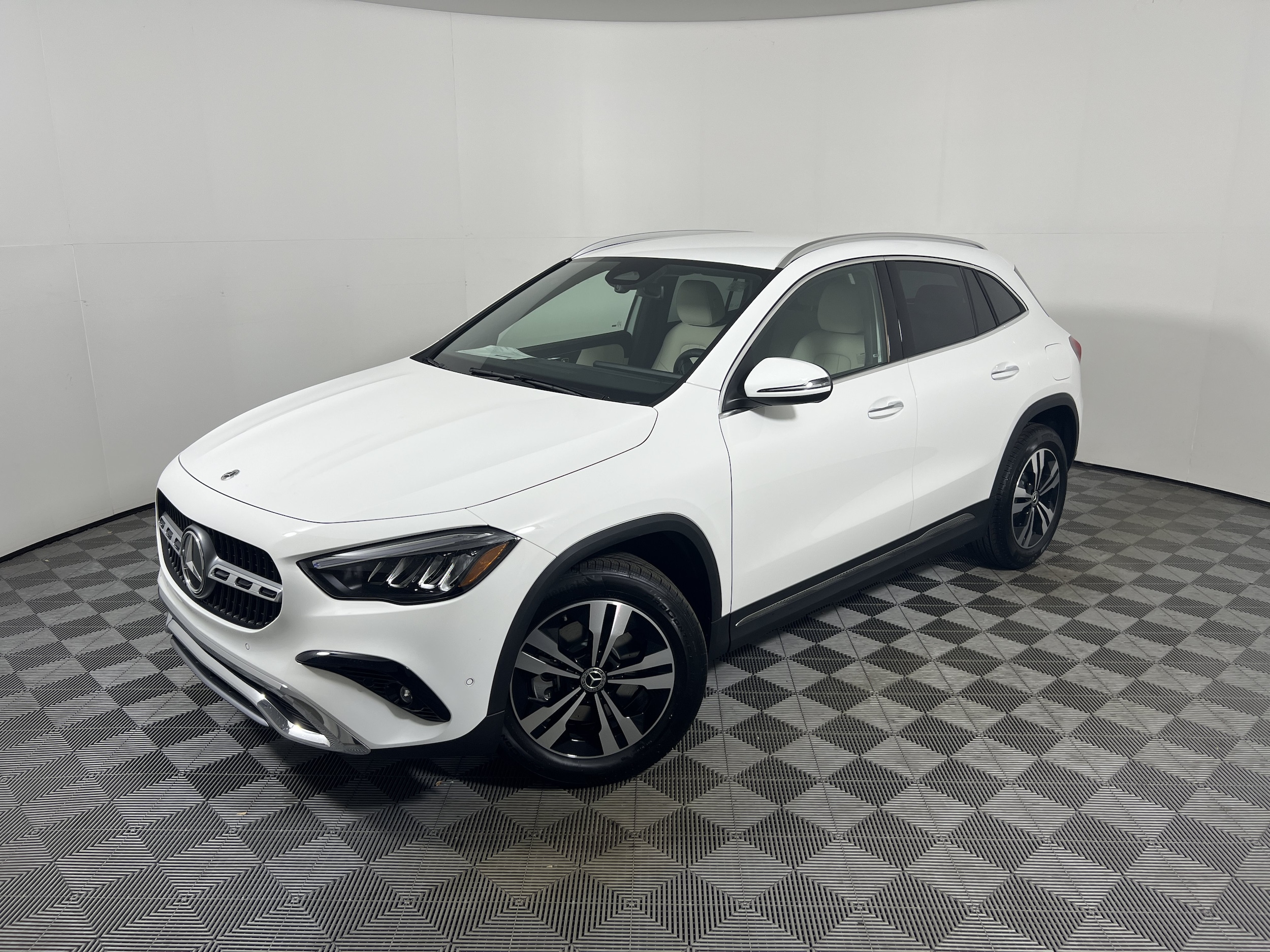 2026 Mercedes-Benz GLA