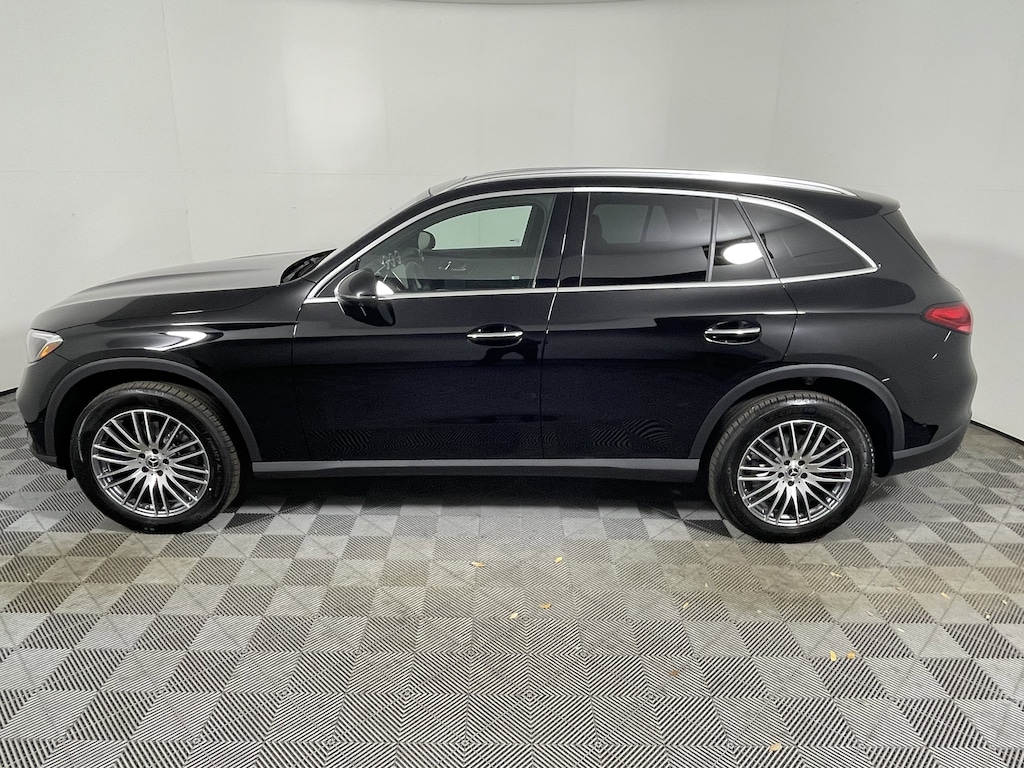 New 2026 Mercedes-Benz GLC 300 SUV