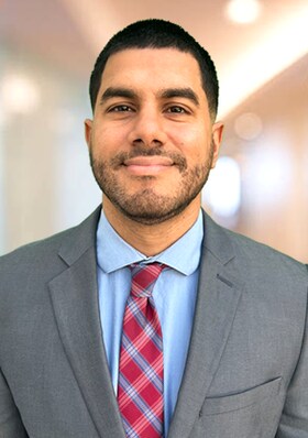 Staff member William Alvarez from ID_54509c7148f6