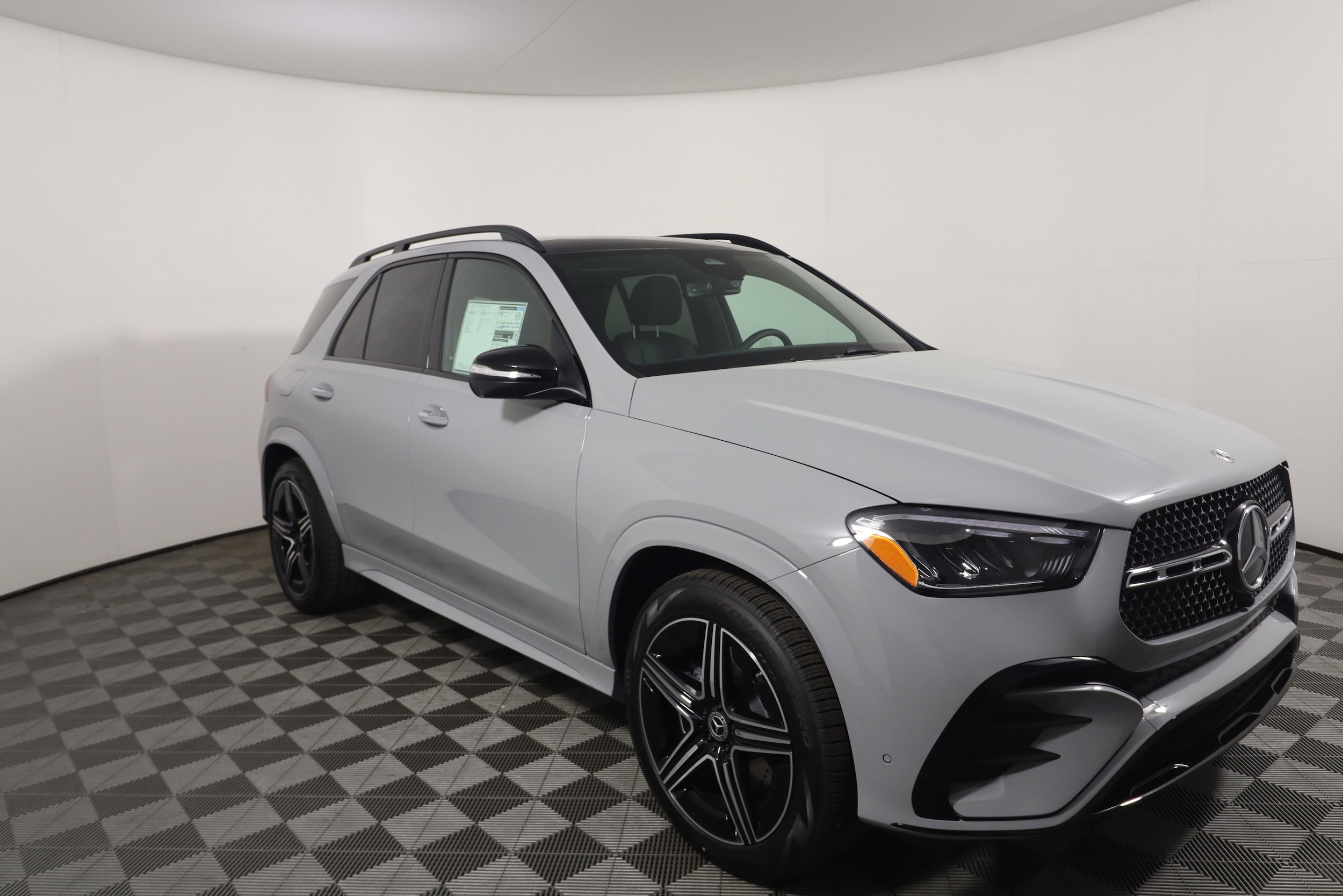 2026 Mercedes-Benz GLE GLE450 - Photo 7