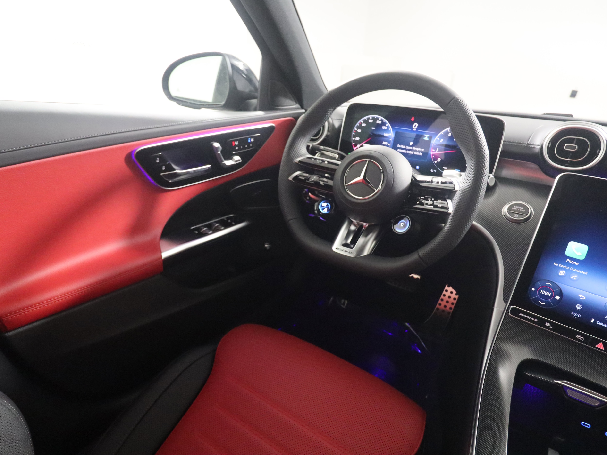 2026 Mercedes-Benz C-Class Sedan AMG C43 - Photo 10