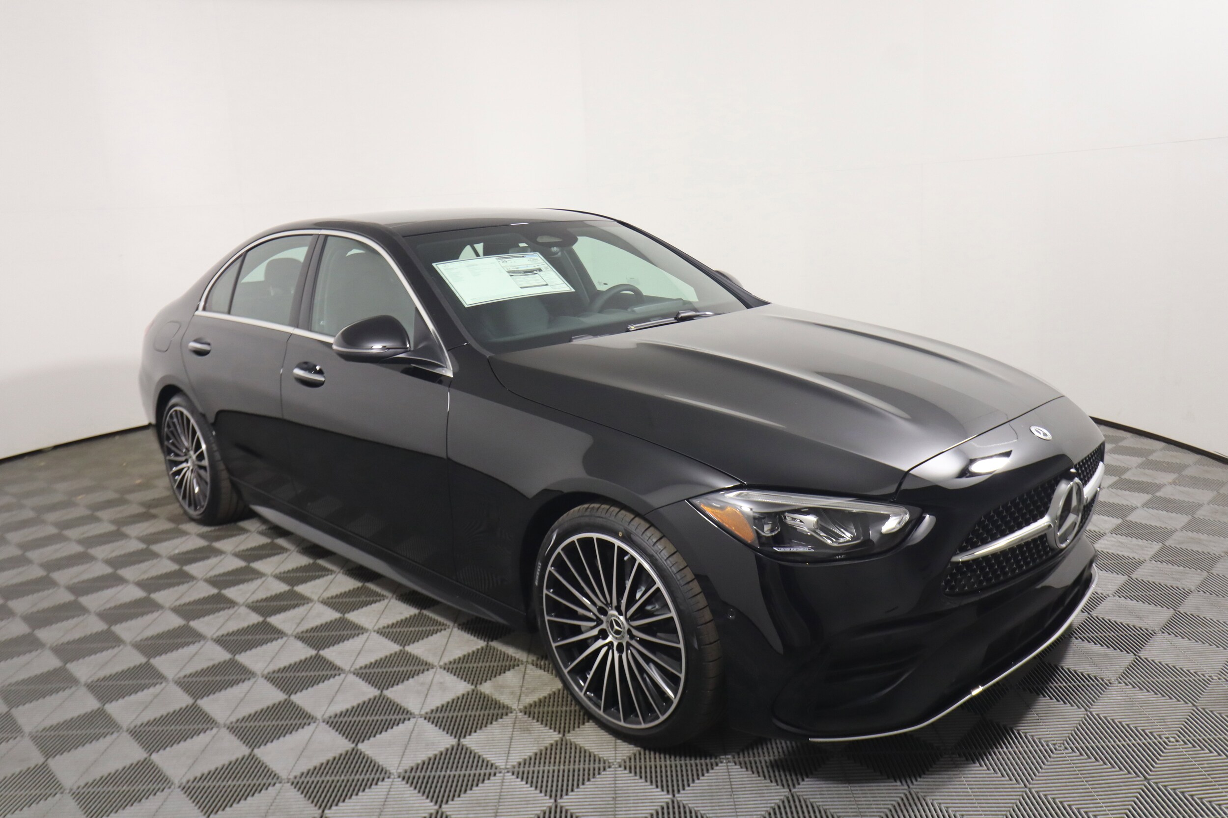 2026 Mercedes-Benz C-Class Sedan C 300 - Photo 7