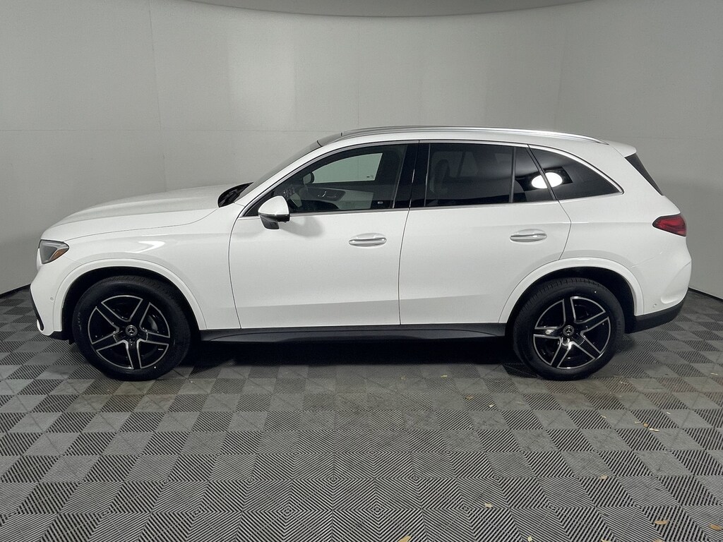 New 2026 Mercedes-Benz GLC 300 SUV
