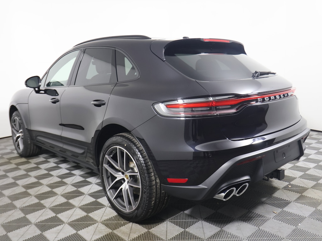 Used 2024 Porsche Macan AWD SUV