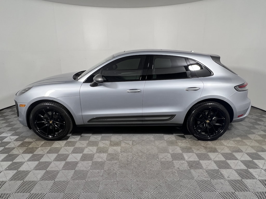 Used 2023 Porsche Macan T AWD SUV