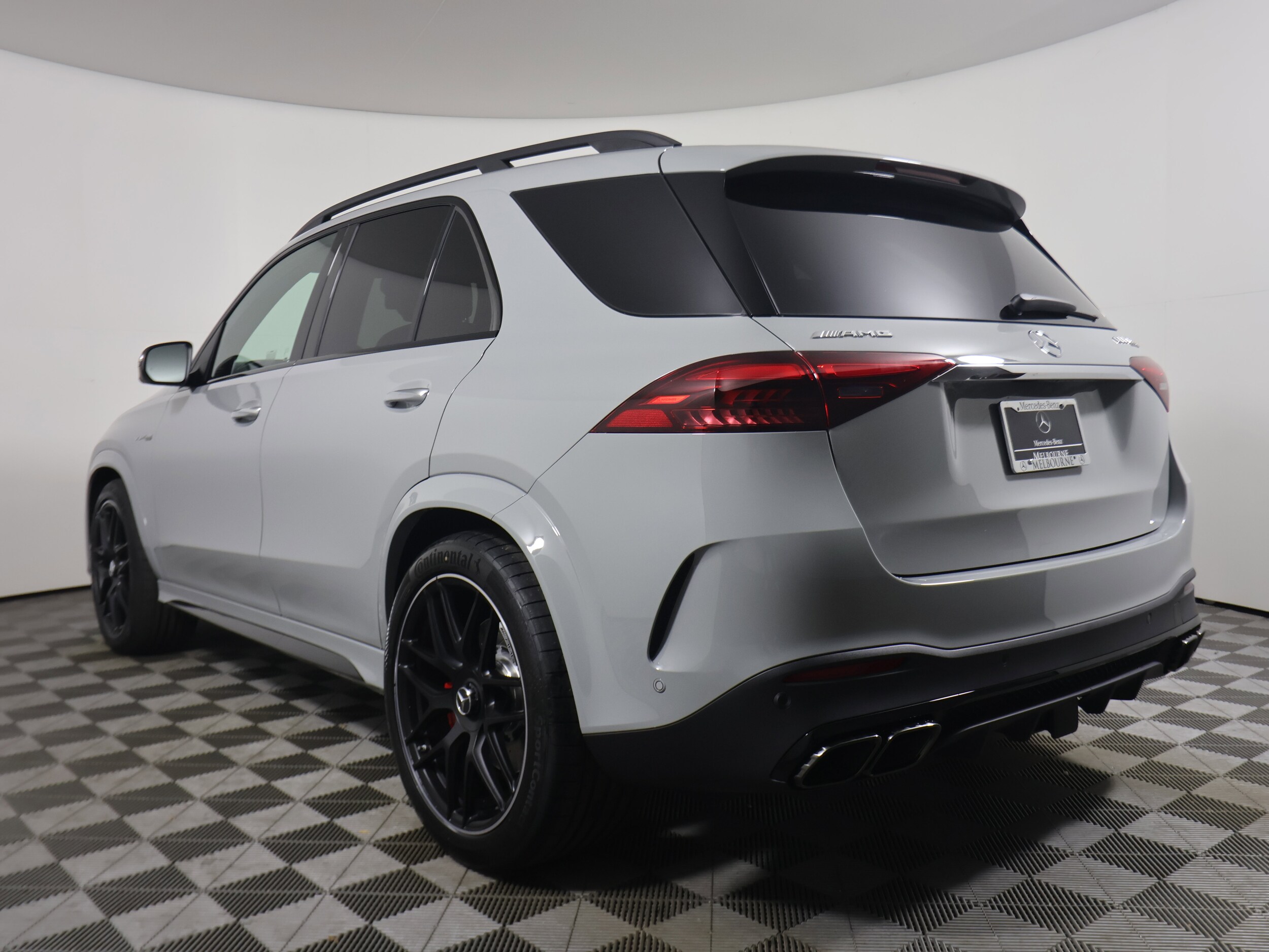 2025 Mercedes Benz GLE AMG 63 S photo 3