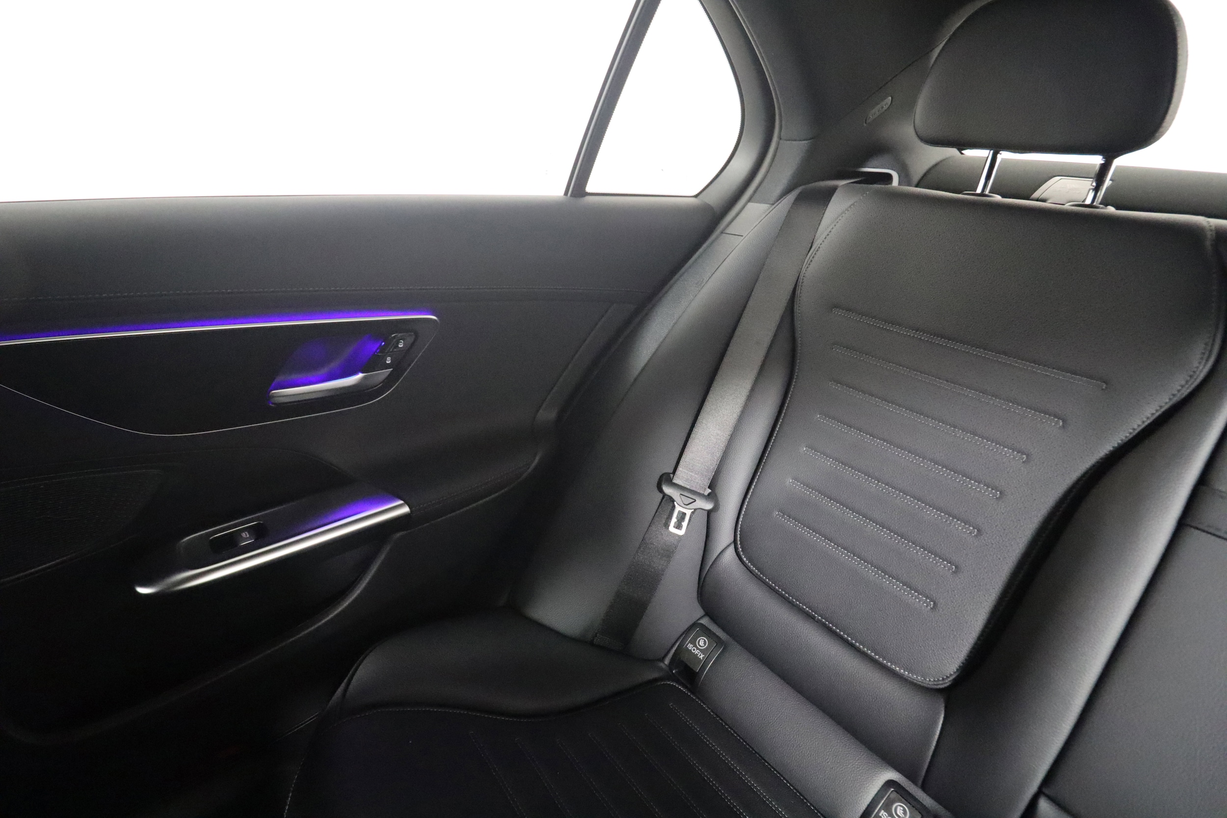 2026 Mercedes-Benz C-Class Sedan C 300 - Photo 13