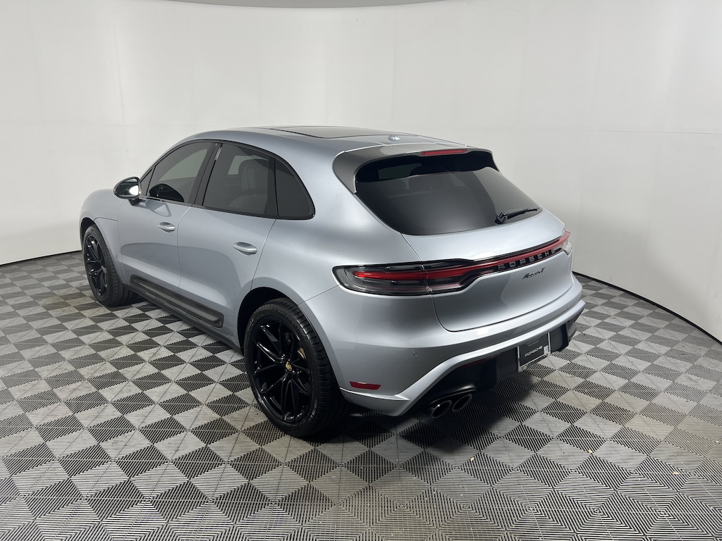 Used 2023 Porsche Macan T AWD SUV