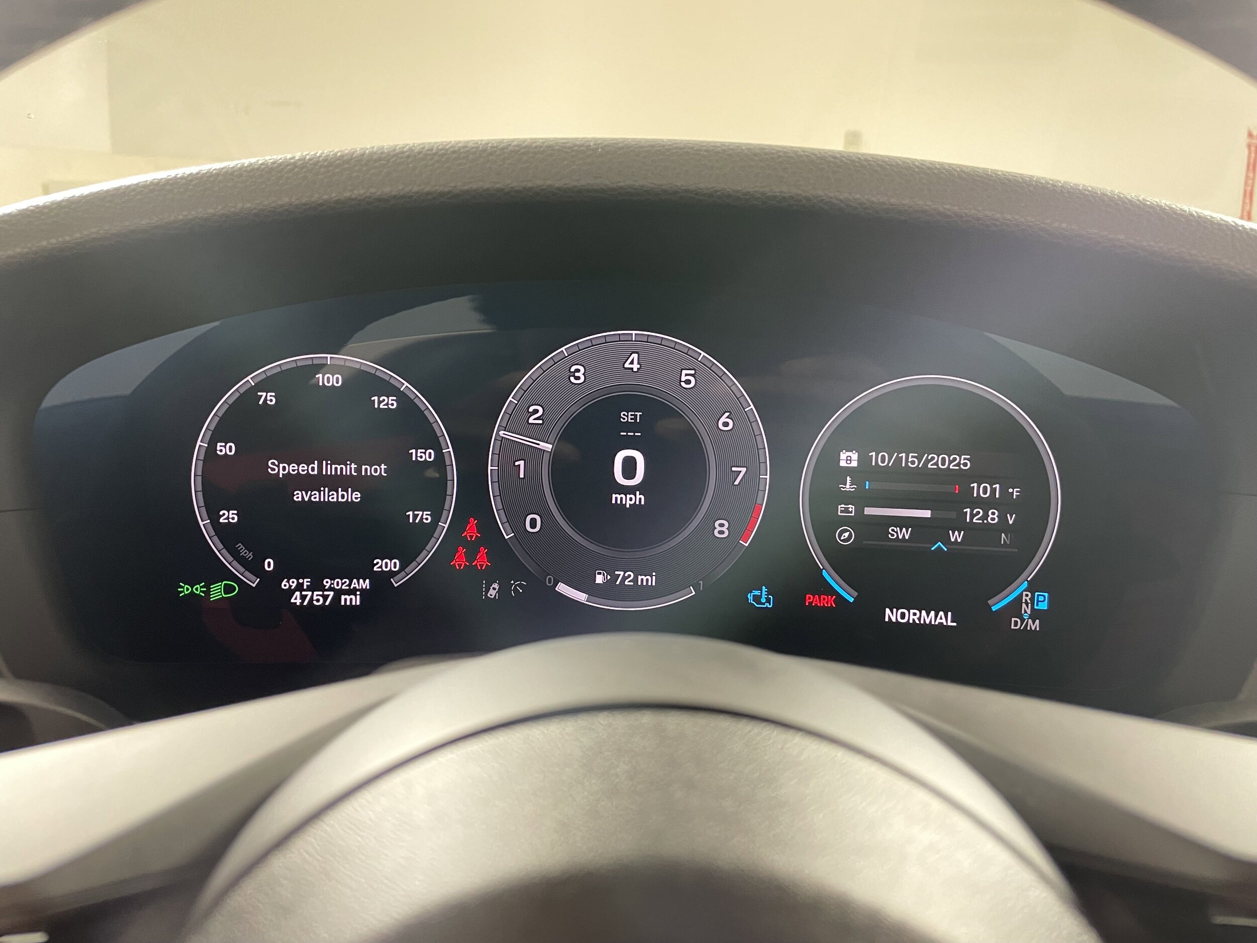 2025 Porsche 911 - Photo 18