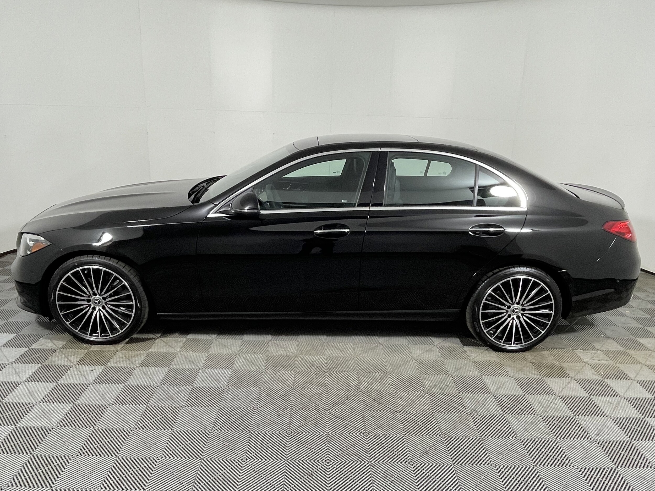 2026 Mercedes Benz C 300 Sedan photo 2