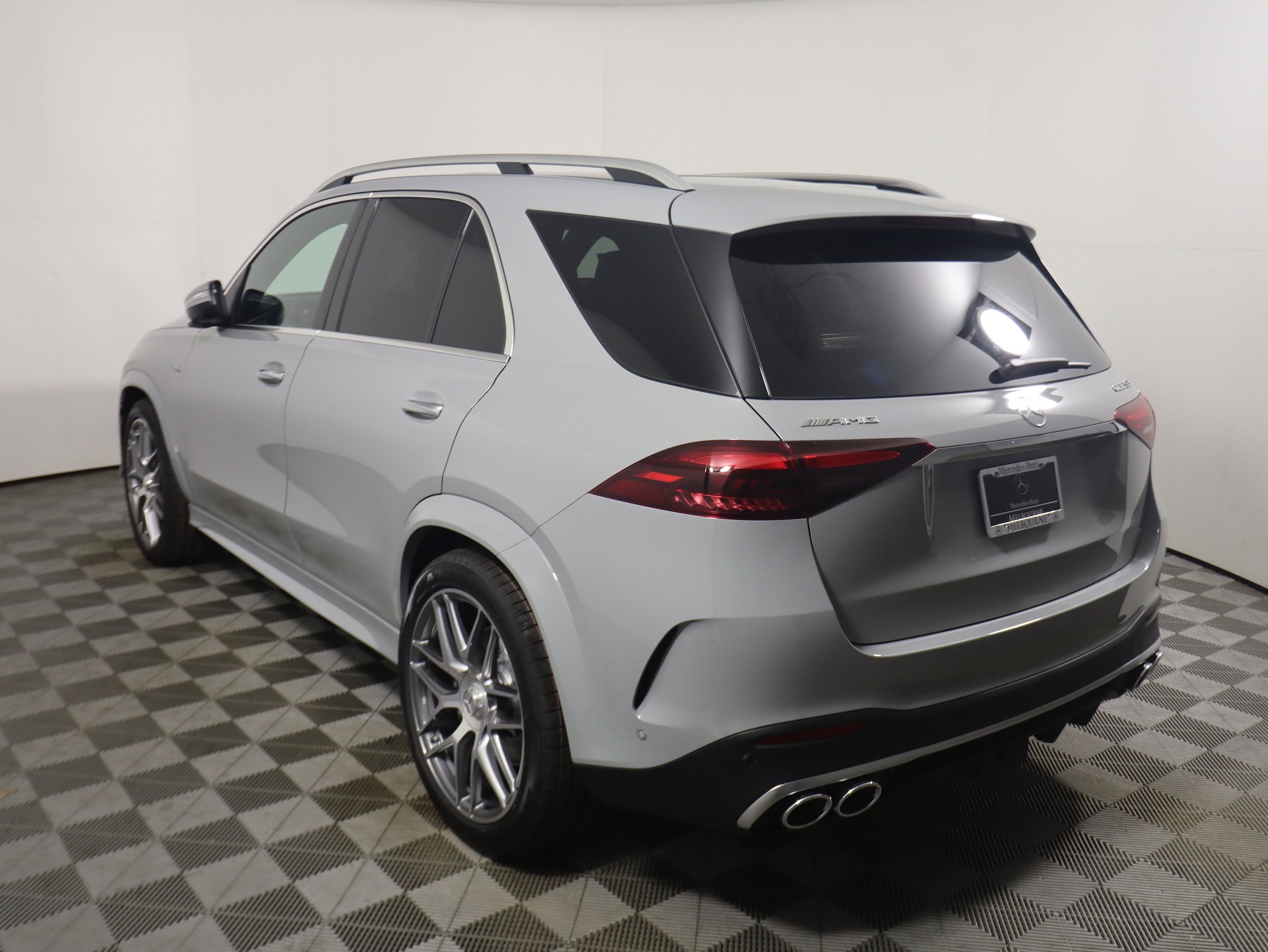 2026 Mercedes-Benz GLE AMG GLE 53 - Photo 3