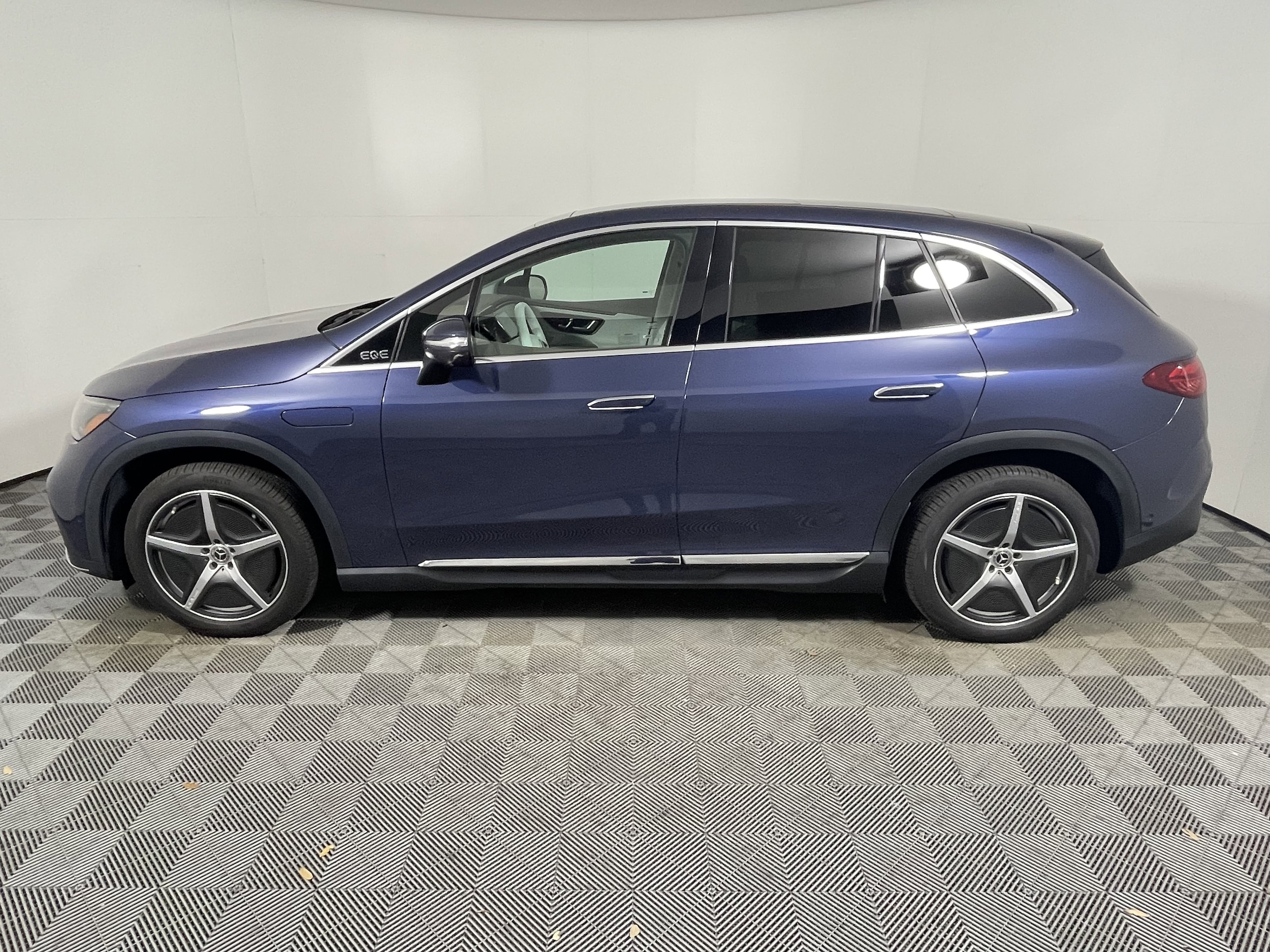 Certified 2023 Mercedes-Benz EQE SUV Base with VIN 4JGGM2CBXPA018050 for sale in Melbourne, FL