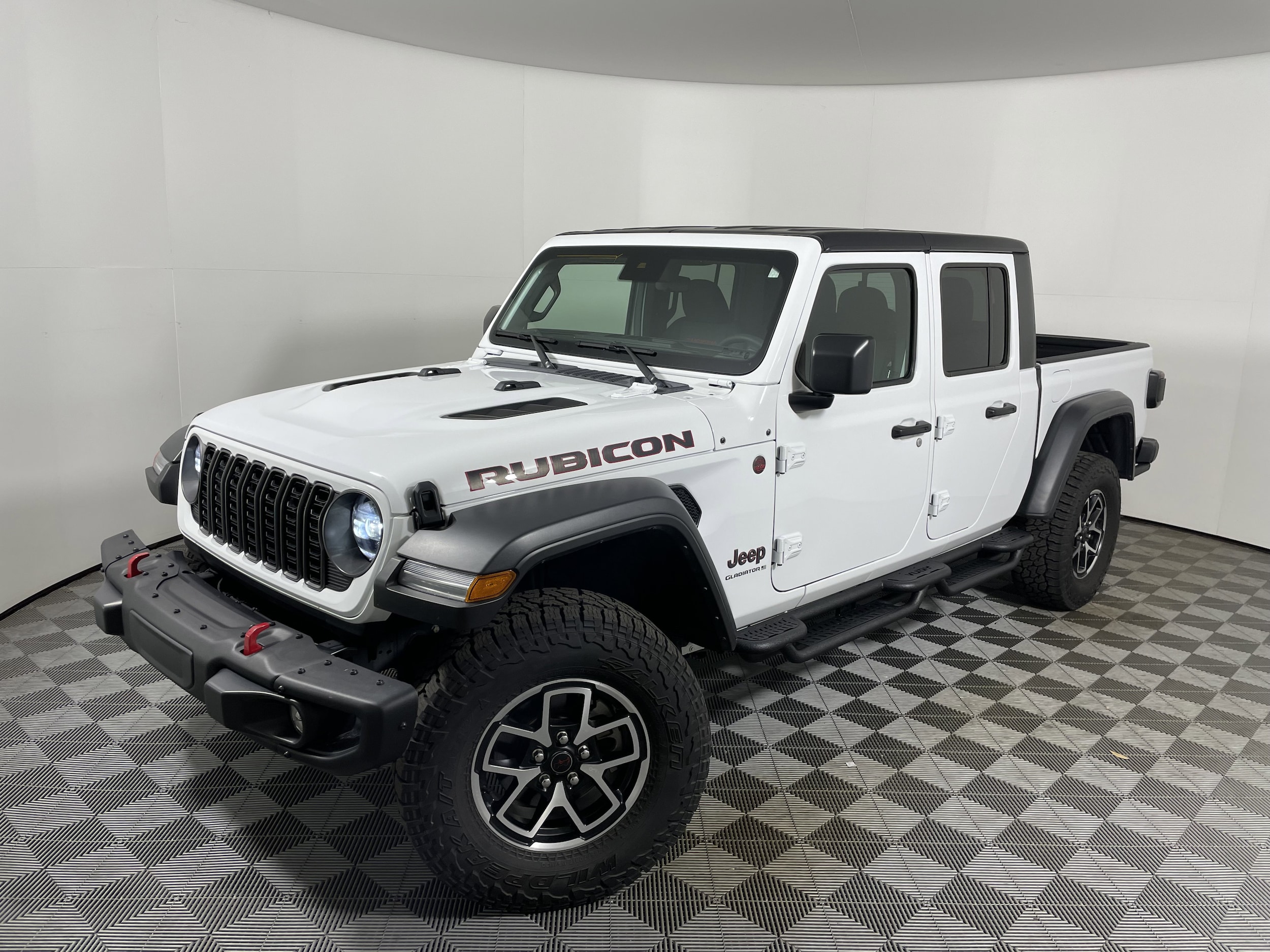 2024 Jeep Gladiator Rubicon's photo