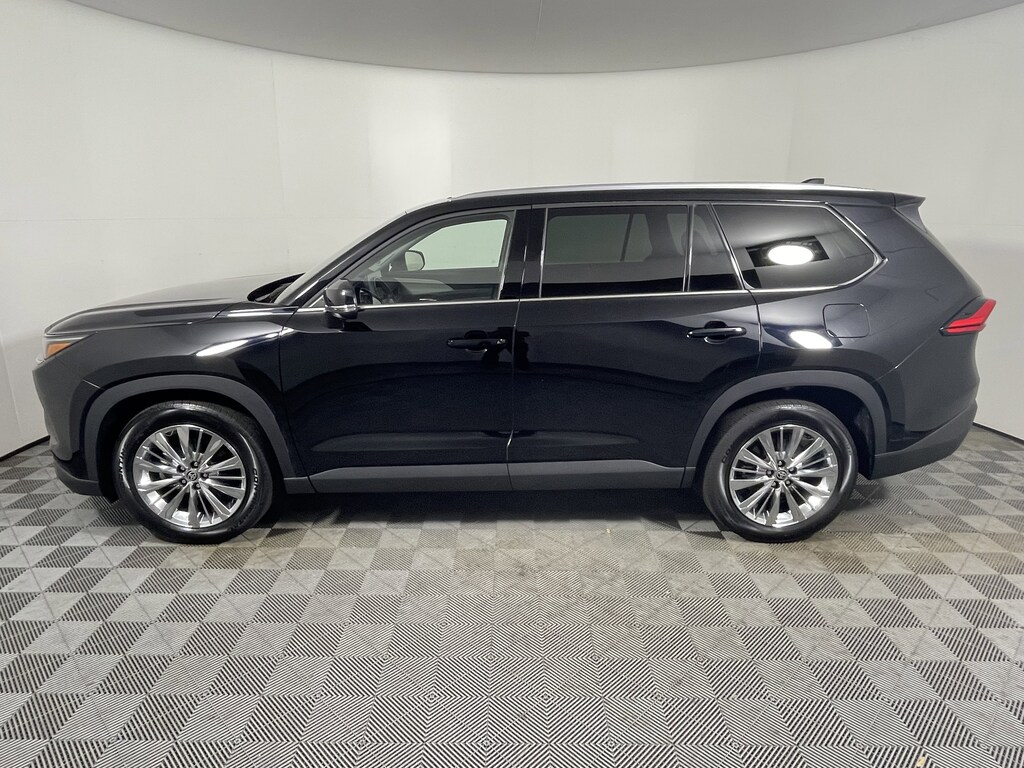 Used 2024 Toyota Grand Highlander Platinum AWD SUV