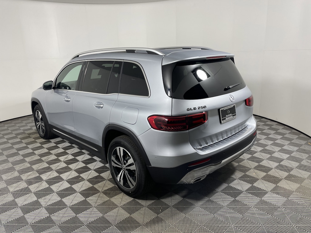 New 2026 Mercedes-Benz GLB 250 SUV
