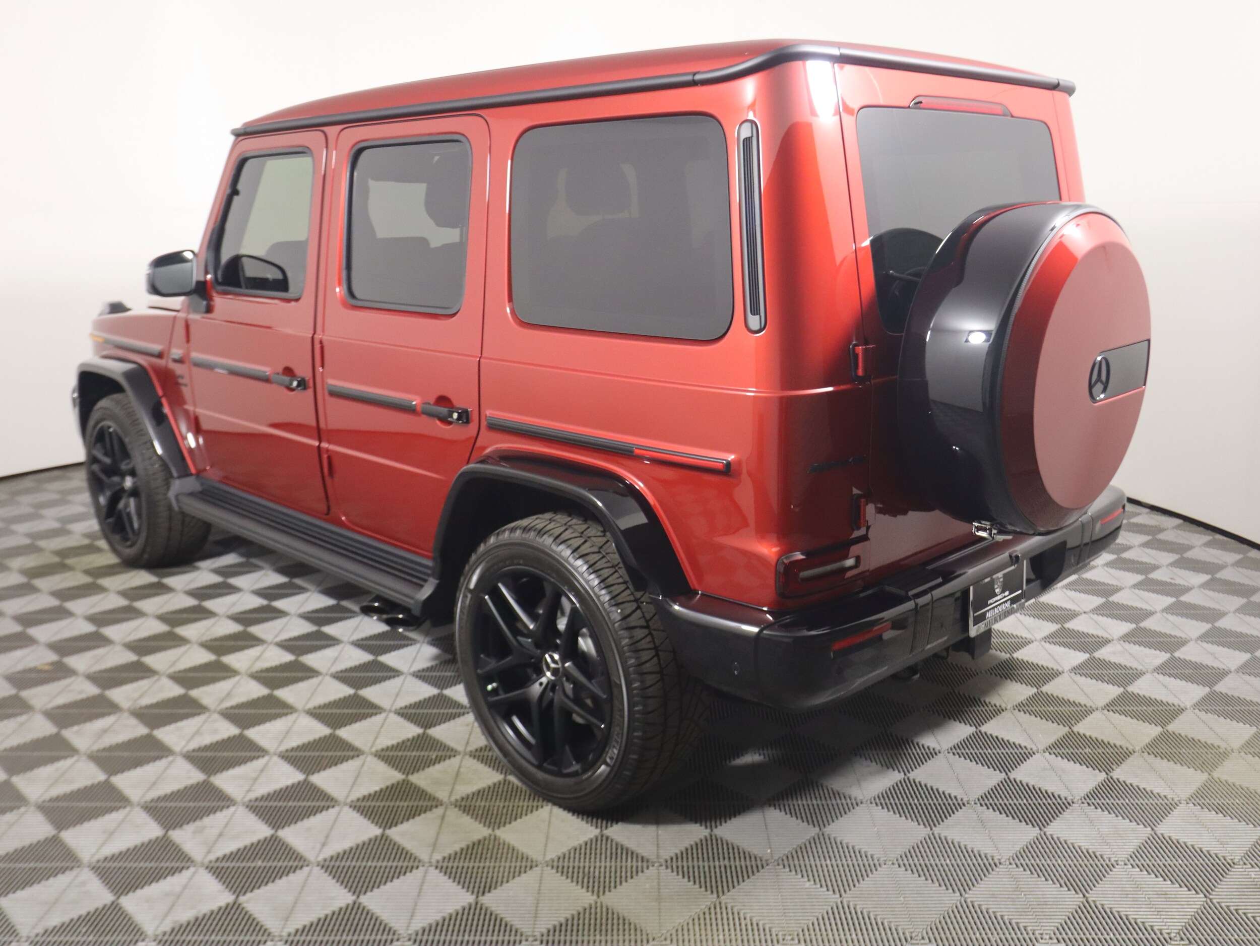 2025 Mercedes Benz G AMG 63 photo 3